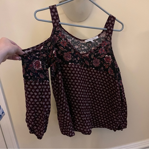 Floral Cold Shoulder Shirt - Picture 1 of 3